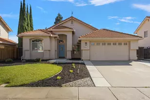 237 Sungate Ct, Vacaville, CA 95688 - Photo 35