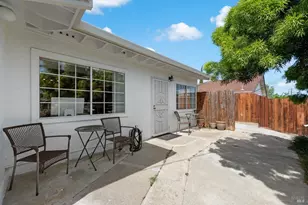 19 Wharf Dr, Pittsburg, CA 94565 - Photo 7