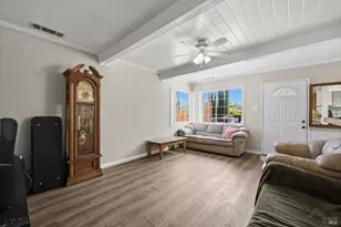 19 Wharf Dr, Pittsburg, CA 94565 - Photo 11