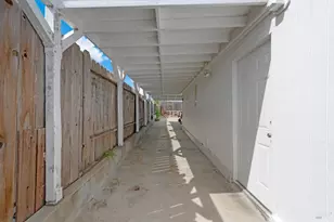 19 Wharf Dr, Pittsburg, CA 94565 - Photo 33