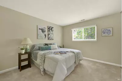 442 Yellowstone Drive, Vacaville, CA 95687 - Photo 9