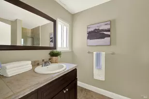 442 Yellowstone Dr, Vacaville, CA 95687 - Photo 13