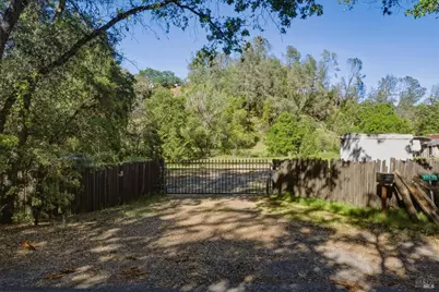 27632 Asti Road, Cloverdale, CA 95425 - Photo 1