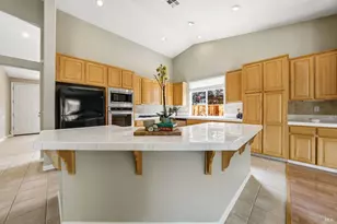 715 Antiquity Dr, Fairfield, CA 94534 - Photo 13