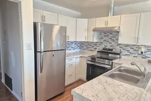 601 Danrose Dr, American Canyon, CA 94503 - Photo 5