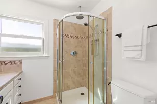 184 Cobblestone Dr, San Rafael, CA 94903 - Photo 57