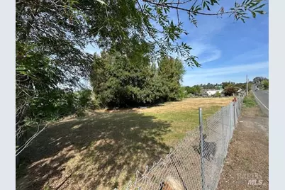 423 Admiral Callaghan Lane, Vallejo, CA 94591 - Photo 3