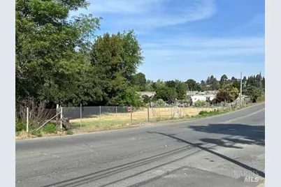 423 Admiral Callaghan Lane, Vallejo, CA 94591 - Photo 5
