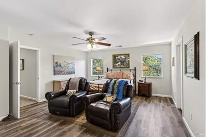 586 Hillside Drive, Cloverdale, CA 95425 - Photo 23