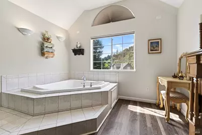 586 Hillside Drive, Cloverdale, CA 95425 - Photo 27