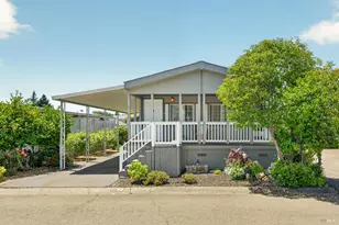 44 Hacienda Dr, Napa, CA 94558 - Photo 1