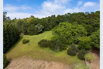 2501 Incline Drive, Santa Rosa, CA 95404 - Photo 3