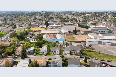 215 Hampshire Street, Vallejo, CA 94590 - Photo 33