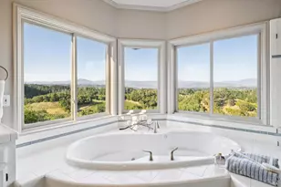 2355 W Dry Creek Rd, Healdsburg, CA 95448 - Photo 33