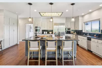 2355 W Dry Creek Road, Healdsburg, CA 95448 - Photo 45