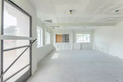 735 S State Street, Ukiah, CA 95482 - Photo 3