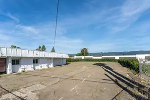 735 S State St, Ukiah, CA 95482 - Photo 9