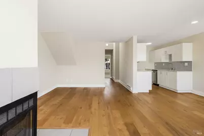 218 Marina Lakes Drive, Richmond, CA 94804 - Photo 9