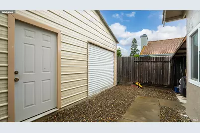 606 Sunnyvale Place, Vacaville, CA 95687 - Photo 53