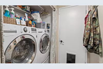 606 Sunnyvale Place, Vacaville, CA 95687 - Photo 25