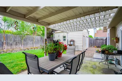606 Sunnyvale Place, Vacaville, CA 95687 - Photo 45