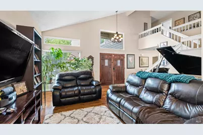 606 Sunnyvale Place, Vacaville, CA 95687 - Photo 13