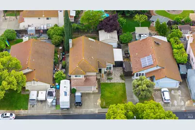 606 Sunnyvale Place, Vacaville, CA 95687 - Photo 63