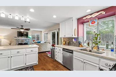 606 Sunnyvale Place, Vacaville, CA 95687 - Photo 17