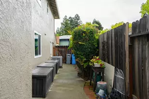 606 Sunnyvale Pl, Vacaville, CA 95687 - Photo 47