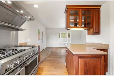 6 Blackwood Court, Napa, CA 94558 - Photo 5