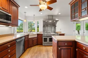 6 Blackwood Ct, Napa, CA 94558 - Photo 3