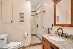 712 Monroe St, Santa Rosa, CA 95404 - Photo 17