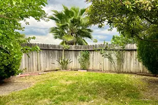 199 Regent Dr, Pittsburg, CA 94565 - Photo 15