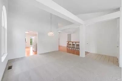 9151 Piccadilly Circle, Windsor, CA 95492 - Photo 3