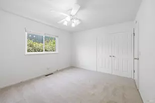 9151 Piccadilly Cir, Windsor, CA 95492 - Photo 19