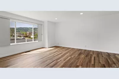 287 N Alamo Drive, Vacaville, CA 95688 - Photo 9