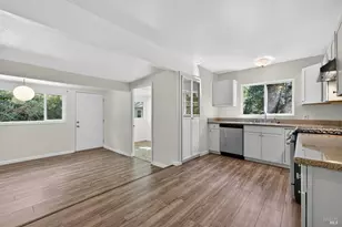 10661 Woodside Dr, Forestville, CA 95436 - Photo 7