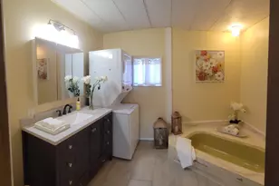 460 E Gobbi St, Ukiah, CA 95482 - Photo 25