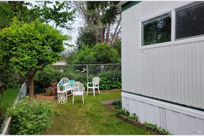 460 E Gobbi Street #3, Ukiah, CA 95482 - Photo 9