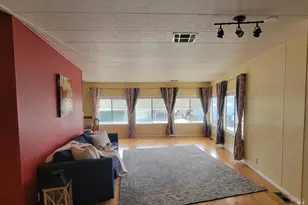 460 E Gobbi St, Ukiah, CA 95482 - Photo 11