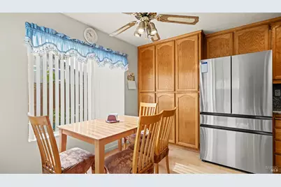 719 Riesling Court, Petaluma, CA 94954 - Photo 21