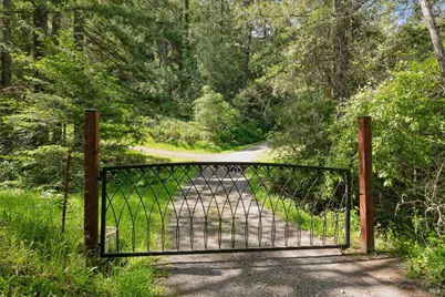 1311 W Dry Creek Road, Healdsburg, CA 95448 - Photo 51