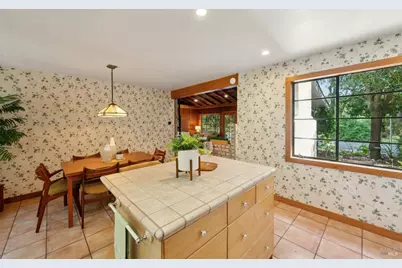 1311 W Dry Creek Road, Healdsburg, CA 95448 - Photo 21