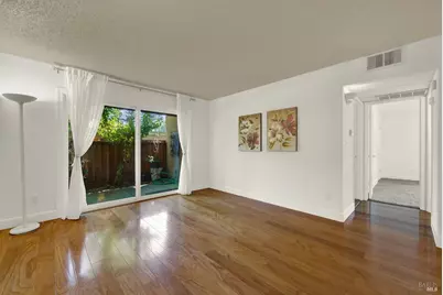 548 Arcadia Drive, Vacaville, CA 95687 - Photo 3