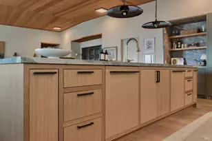 18492 White Oak Dr, Sonoma, CA 95476 - Photo 11