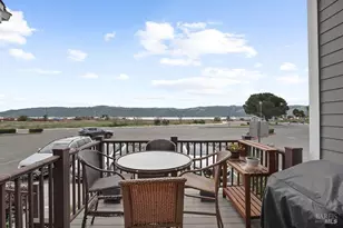 440 E E St, Benicia, CA 94510 - Photo 33