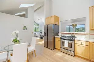 27 Oakwood Ct, San Anselmo, CA 94960 - Photo 11