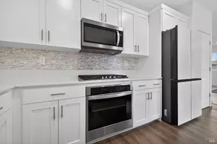 6042 Oxford Pl, Rohnert Park, CA 94928 - Photo 9