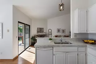 8 Starling Dr, Petaluma, CA 94954 - Photo 15