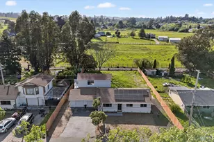 5250 Wendell Ln, Sebastopol, CA 95472 - Photo 17